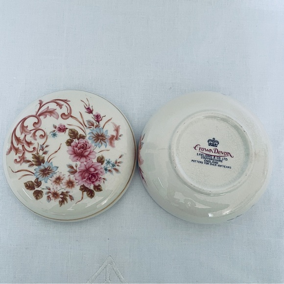 Crown Devon trinket box - Picture 4 of 11